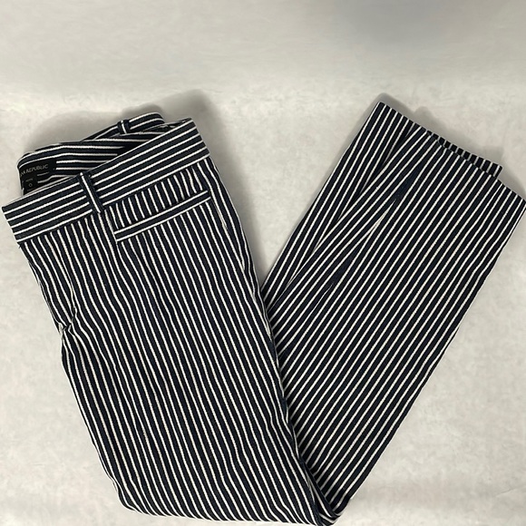 Banana Republic Sloan crop pant 0P blue with white stripes - Picture 1 of 6